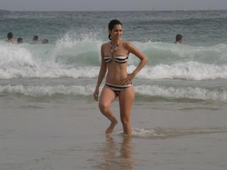 Maria Flor feet photo 3