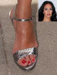 Maria Grazia Cucinotta feet photo thumbnail