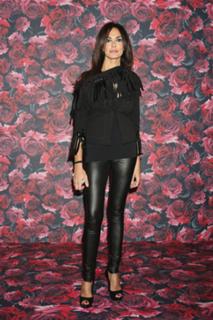 Maria Grazia Cucinotta feet photo thumbnail