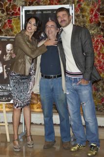 Maria Grazia Cucinotta feet photo thumbnail