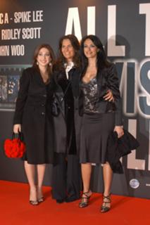 Maria Grazia Cucinotta feet photo thumbnail