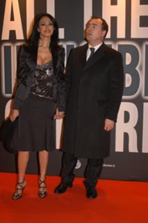 Maria Grazia Cucinotta feet photo thumbnail