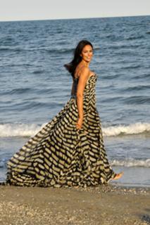 Maria Grazia Cucinotta feet photo thumbnail