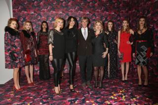 Maria Grazia Cucinotta feet photo thumbnail