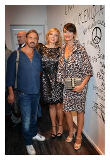 Maria Grazia Cucinotta feet photo thumbnail