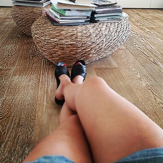 Maria Grazia Cucinotta feet photo thumbnail