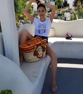 Maria Grazia Cucinotta feet photo thumbnail