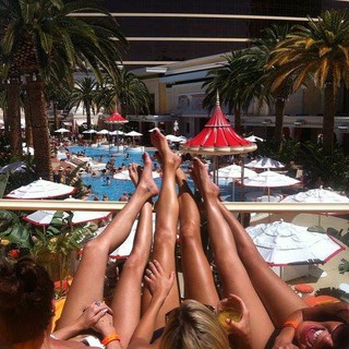 Maria Ho feet photo 12
