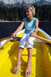 Maria Höfl-Riesch feet photo 12