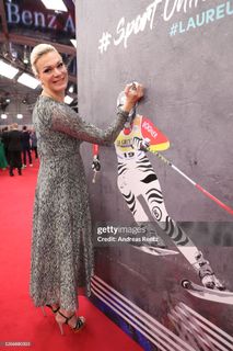 Maria Höfl-Riesch feet photo 3