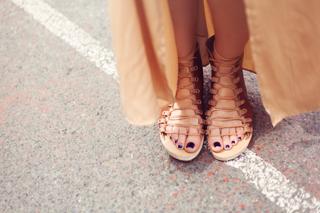 Maria Iliaki feet photo thumbnail