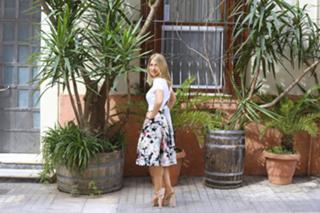 Maria Iliaki feet photo thumbnail