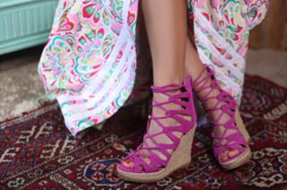 Maria Iliaki feet photo thumbnail