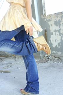 Maria Iliaki feet photo thumbnail