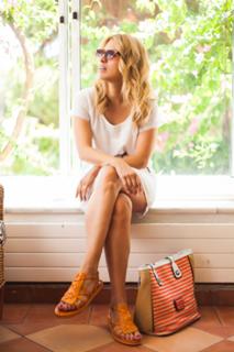 Maria Iliaki feet photo thumbnail