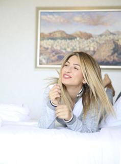 Maria Iliaki feet photo thumbnail