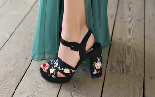 Maria Iliaki feet photo thumbnail