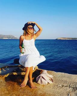 Maria Iliaki feet photo thumbnail