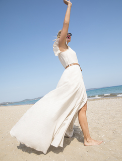 Maria Iliaki feet photo thumbnail