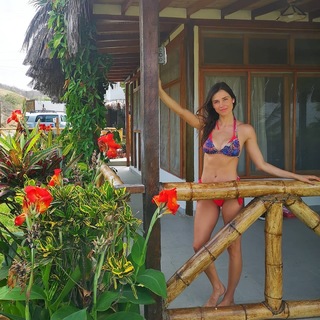 Maria Julia Mantilla Garcia feet photo 1