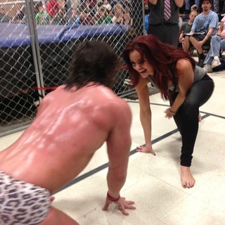 Maria Kanellis feet photo thumbnail