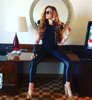 Maria Kanellis feet photo thumbnail