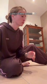Maria Katharina Lea feet photo 1