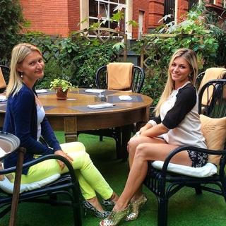 Maria Kirilenko feet photo thumbnail