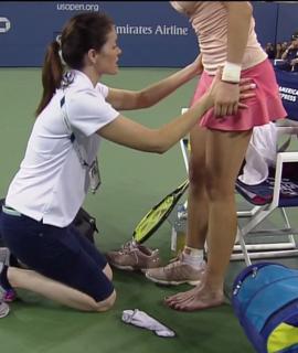 Maria Kirilenko feet photo thumbnail