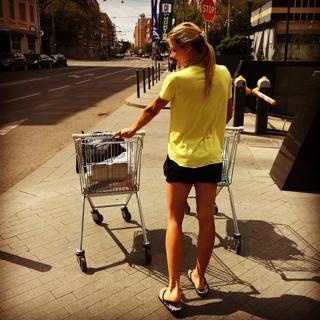 Maria Kirilenko feet photo thumbnail