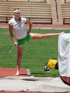 Maria Kirilenko feet photo thumbnail