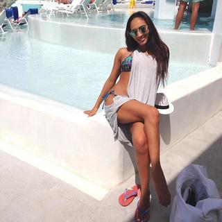 Maria Kominea feet photo 9