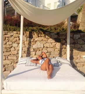 Maria Kominea feet photo 9