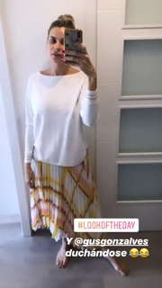 Maria Lapiedra feet photo 3