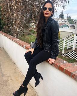 Maria Legarda feet photo 6