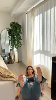 Maria Legarda feet photo 13