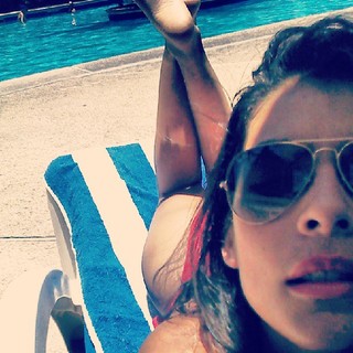 Maria León feet photo thumbnail