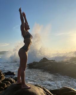 Maria León feet photo thumbnail