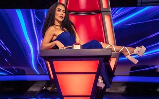 Maria León feet photo thumbnail