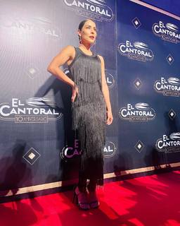 Maria León feet photo thumbnail