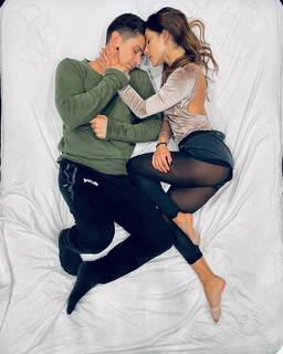 Maria León feet photo thumbnail