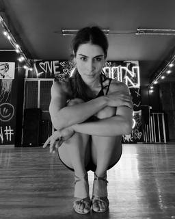 Maria León feet photo thumbnail