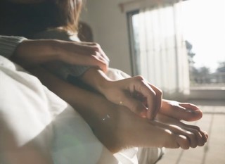 Maria León feet photo thumbnail