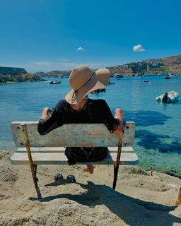 Maria León feet photo thumbnail