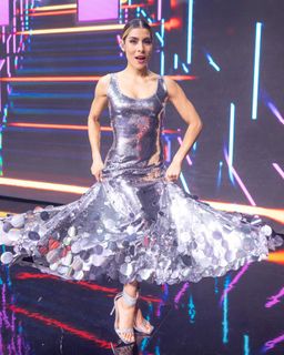 Maria León feet photo thumbnail