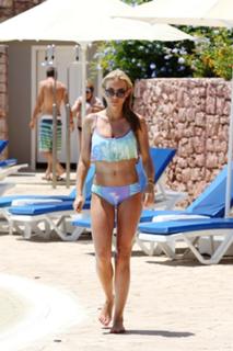 Maria Louisa Vourou feet photo 3