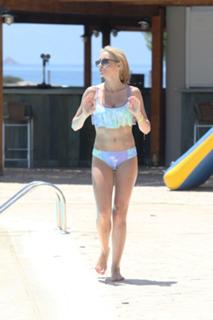 Maria Louisa Vourou feet photo 2