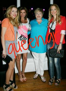 Maria Louisa Vourou feet photo 10