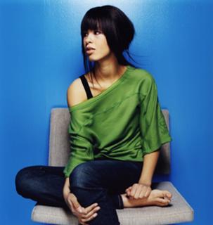 Maria Mena feet photo 3