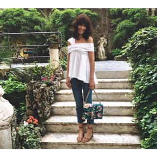 Maria Mena feet photo 8